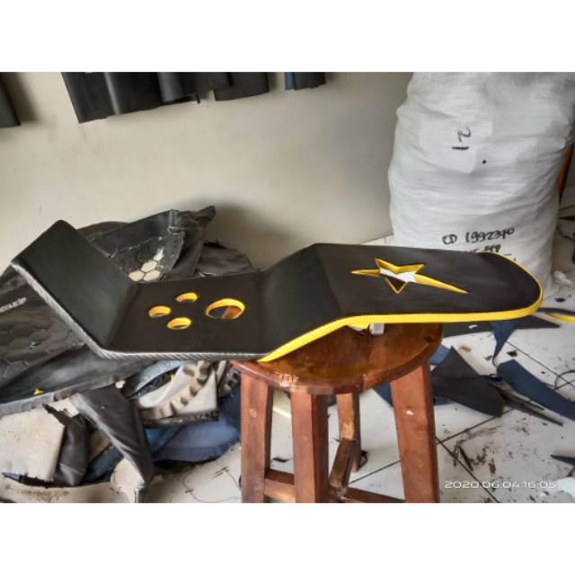 Jok ninja r variasi lubang slim-jok ninja r-jok ninja ss