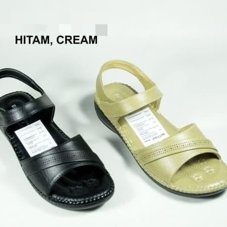Sepatu sandal Bettina 1678