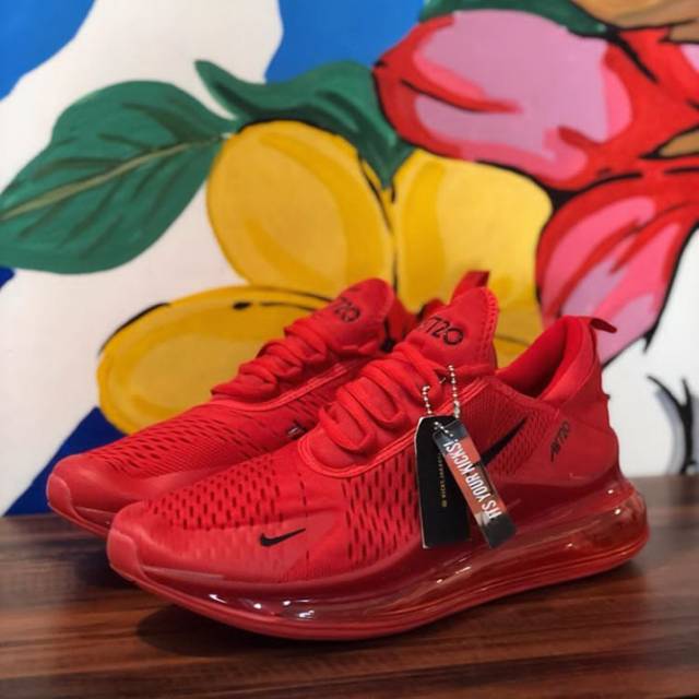 NIKE AIR MAX 720 GYM RED