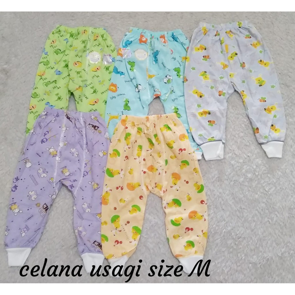 CELANA USAGI SIZE Xl