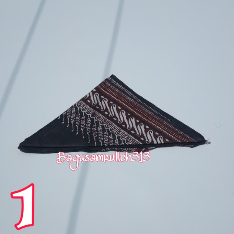 Udeng jawa // Udeng Sunda // Udeng bali // iket kepala segitiga // iket kepala jawa