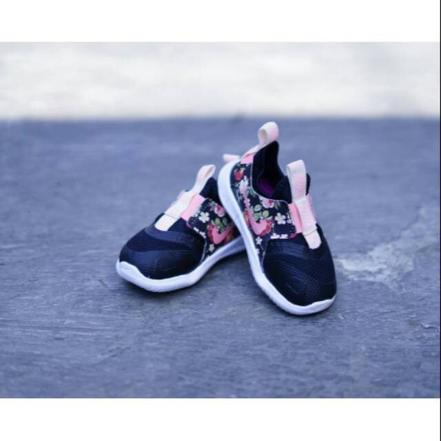 nike flex contact 3 floral