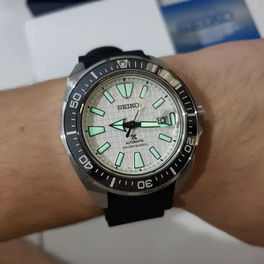 Seiko Prospex SRPE37K1 King Samurai Divers - Jam Tangan Pria SRPE37