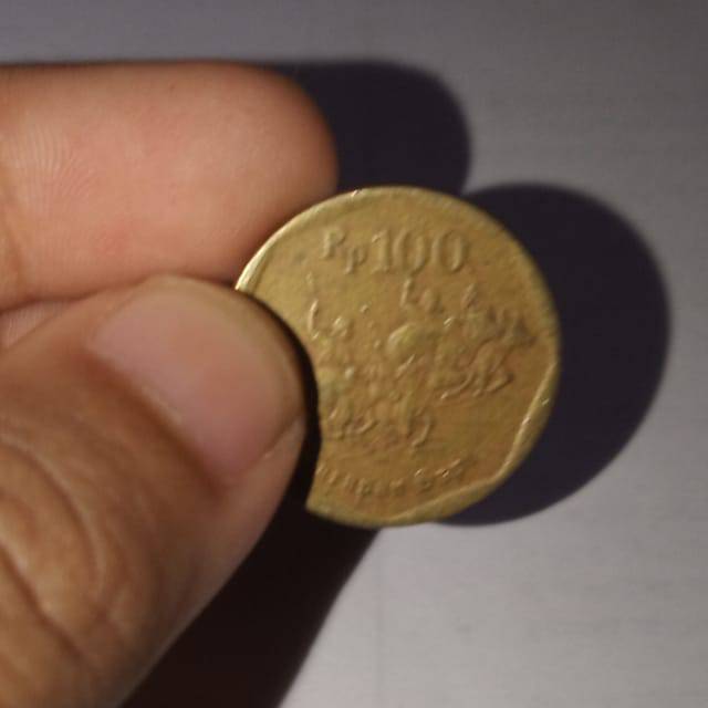Uang Logam 100 Rupiah Keluaran Bank Indonesia tahun 1997