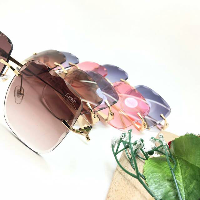 Kacamata fashion wanita Cartier 947 MD