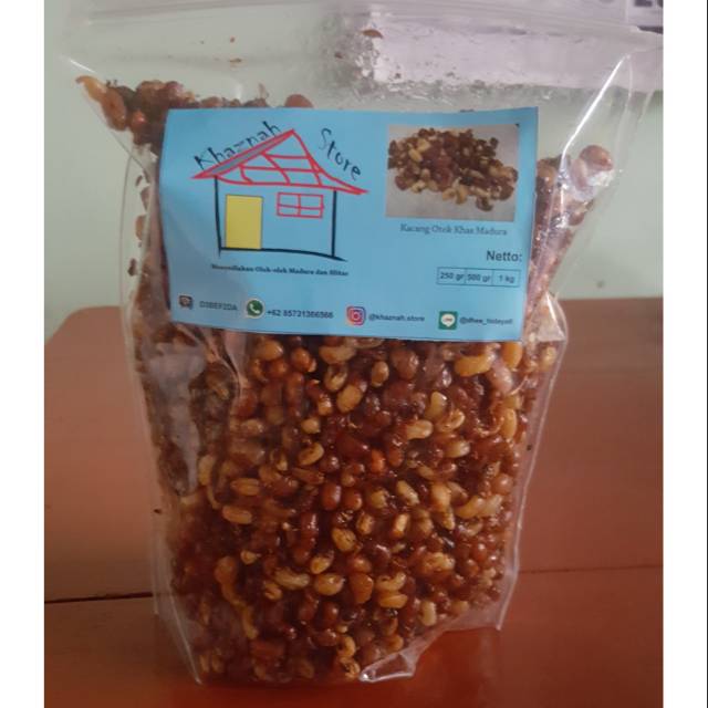 

Kacang otok khas madura Pouch (350 gr)
