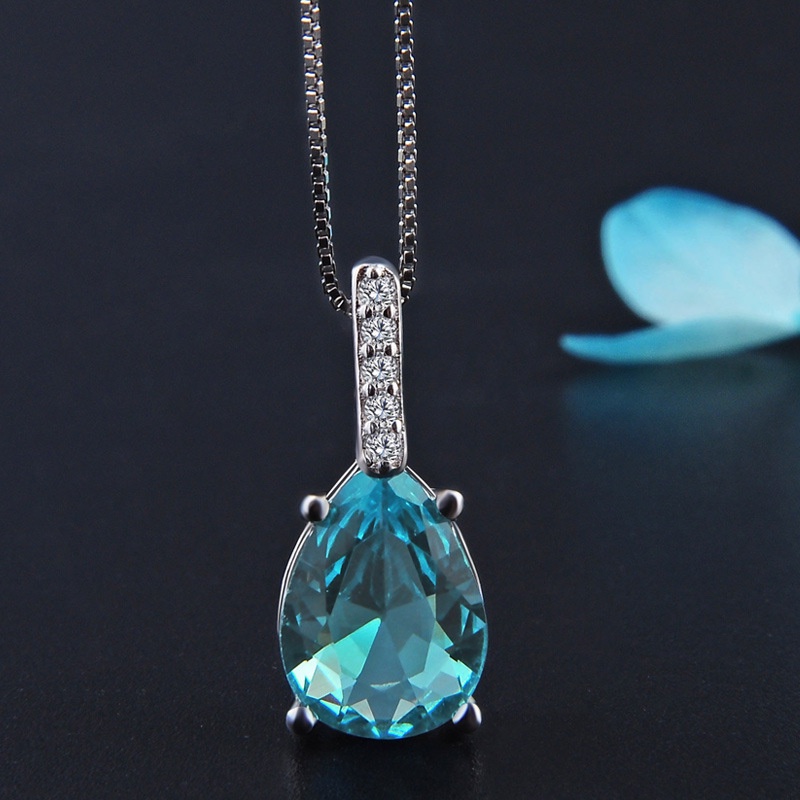 [Ready Stock]Fashion Inlaid Water Drop Pear-Shaped Blue Crystal Pendant Necklace