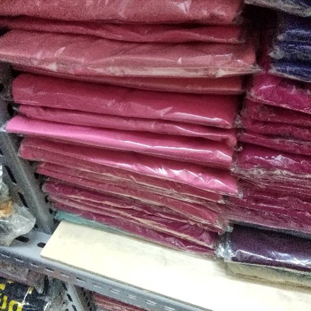 manset kaos krah bulat ukuran besar