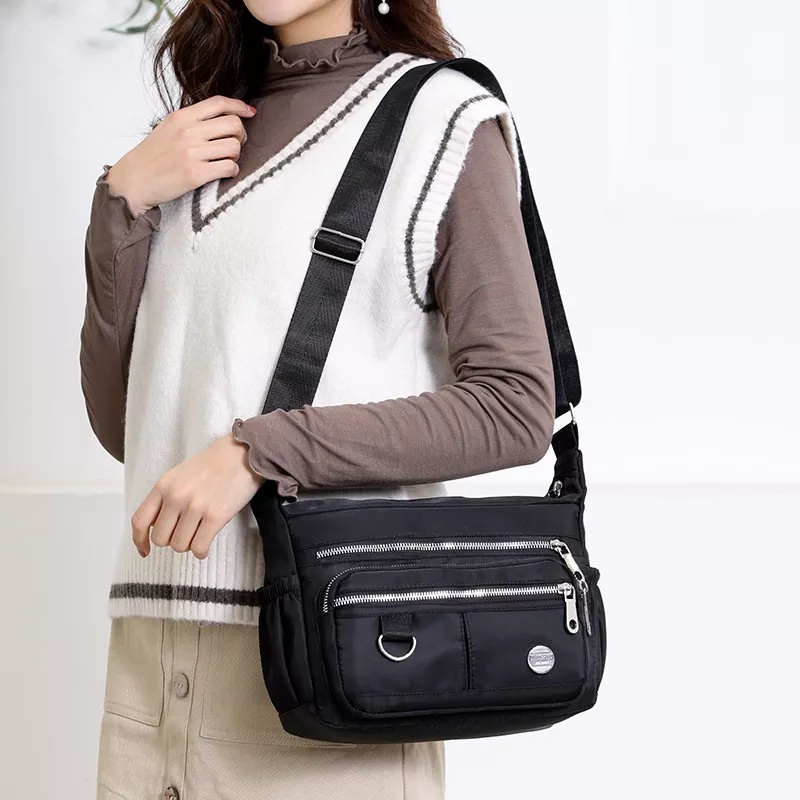 TAS SELEMPANG WANITA NYLON WATERPROOF IMPORT BISA DI JINJING SLING BAG 1136