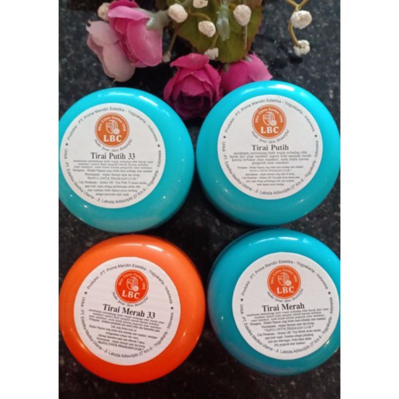 Lbc tirai putih 33, tirai putih,tirai merah,tirai merah 33
