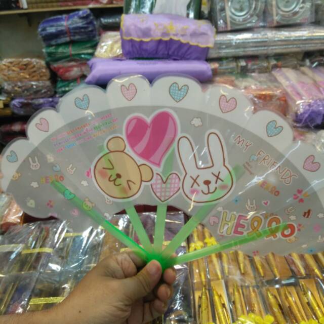 Souvenir kipas lipat plastik