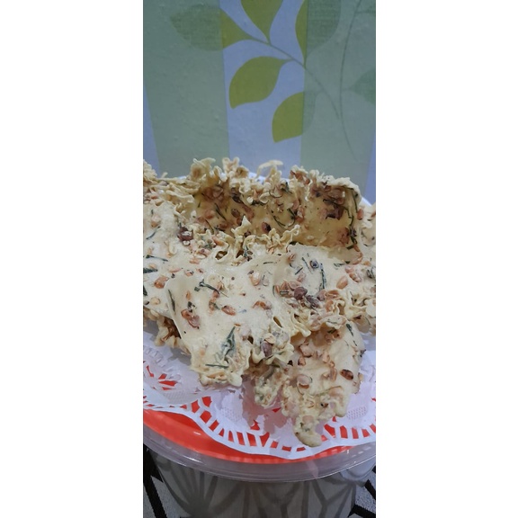 

Peyek Kriuk Bandung