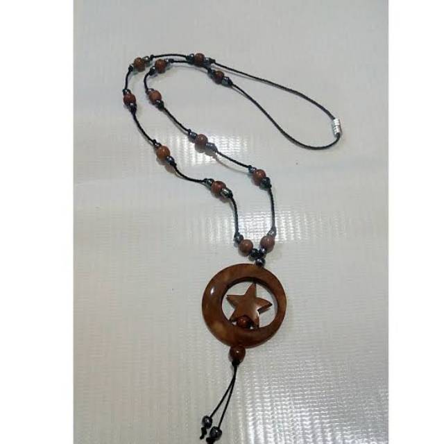 Kalung kokka coklat tali liontin bulan bintang