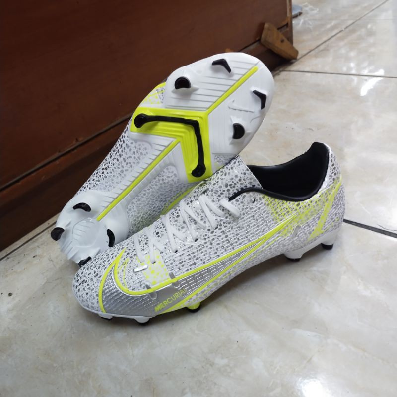 sepatu sepak bola nike mercurial vapor original
