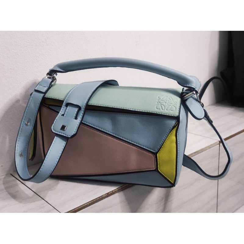 Sling ala Loewe puzzle