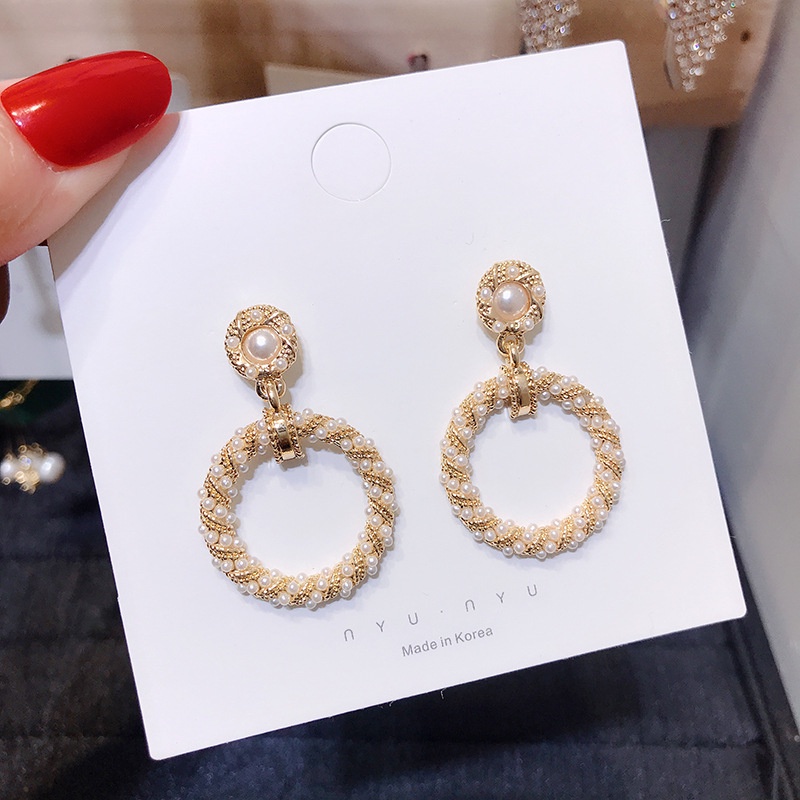 A Korea baru high-grade Pearl geometris anting-anting serbaguna niche hipster anting-anting giwang t