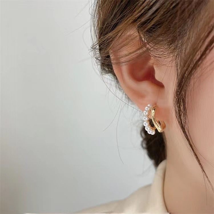 Anting Stud Bentuk C Double Layer Aksen Mutiara Gaya Korea Untuk Wanita