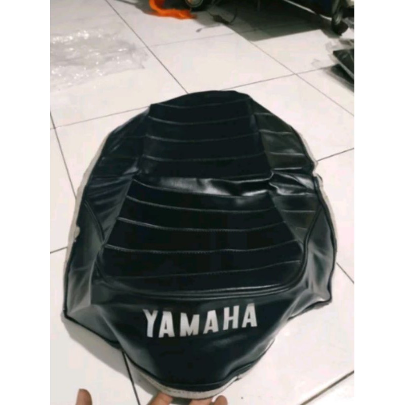 Cover Sarung kulit sadel sedel jok Yamaha Ls3 Ls 3 model ori original Nos