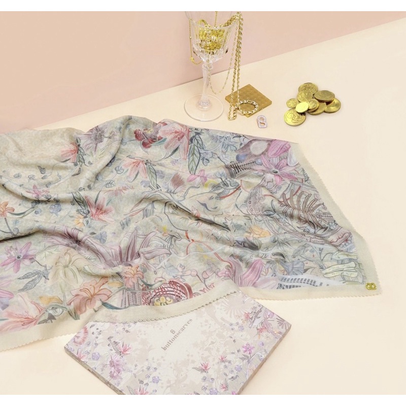 BS Buttonscarves Dubai Series - IVORY XL