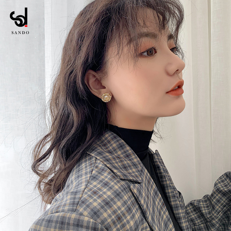 Anting Liontin Kepribadian Butik Fashion Korea Baru