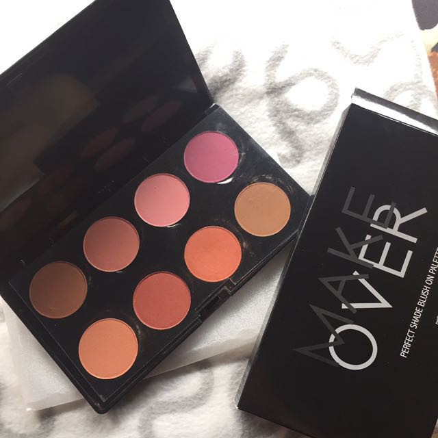 Make Over Perfect Shade Blush On Palette