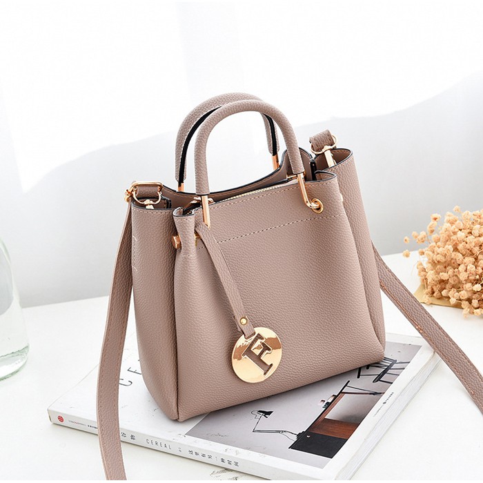 BJ81672 (2IN1) - BLACK/GRAY/GREEN/KHAKI/PINK - TAS SLEMPANG POUCH TAS SET TOTEBAG HANDBAG TAS WANITA FASHION IMPORT MODIS ELEGAN TERMURAH TERLARIS TERBARU BAGSTORE JAKARTA TAS BATAM GT1672 BQ1745 LT1173 B6822 CR7078