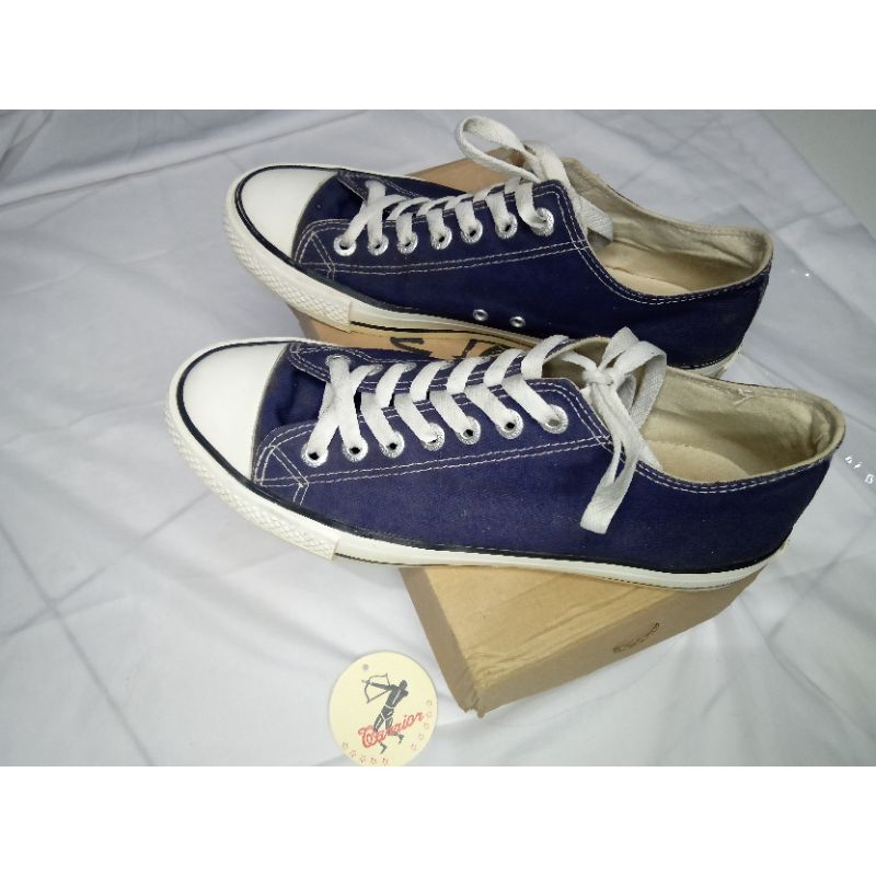 Sepatu warrior navy preloved (Ori) size 40 100%realpict