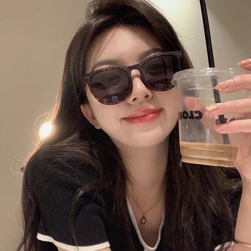 Case Pelindung Kacamata Polarized Warna-Warni Dapat Dilipat