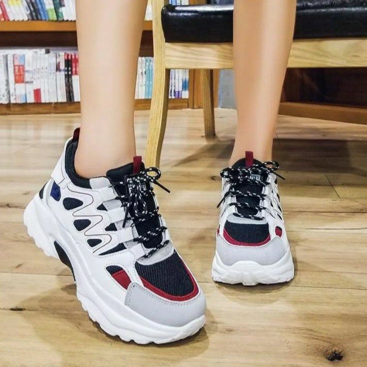 SEPATU SNEAKER WANITA KOREA TINGGI KAKI GAJAH