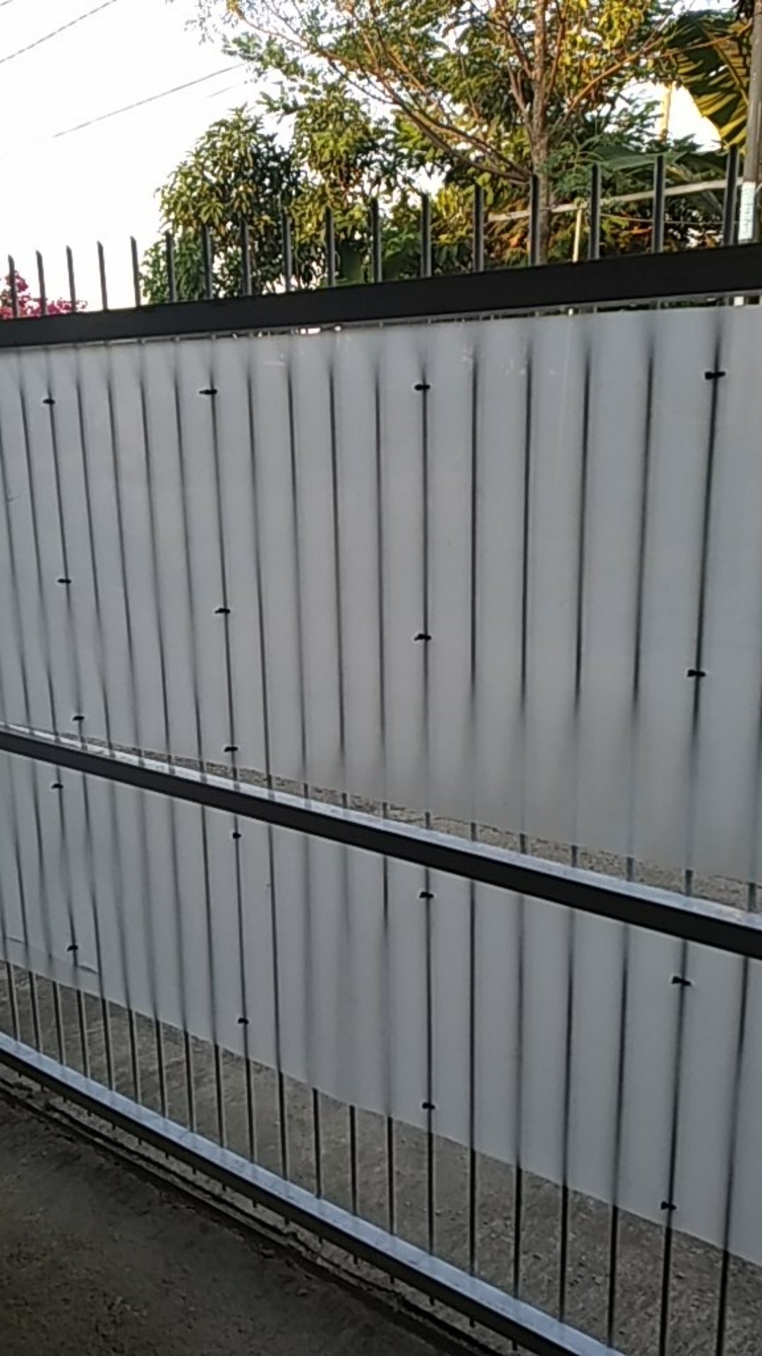 Fiber Pagar Plastik Penutup Pagar Motif Polos Excel Glass Shopee Indonesia
