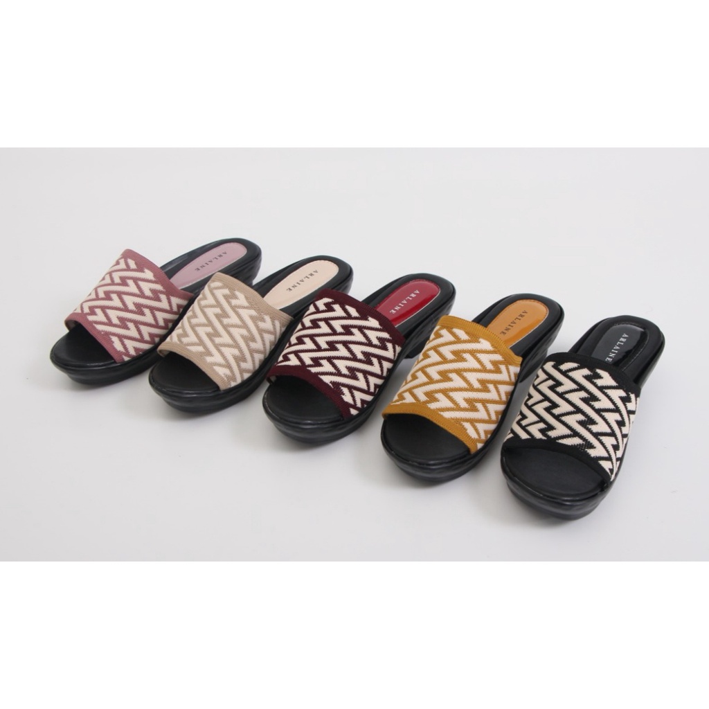 Arlaine- Adora Sandal Wedges Wanita Non Slip