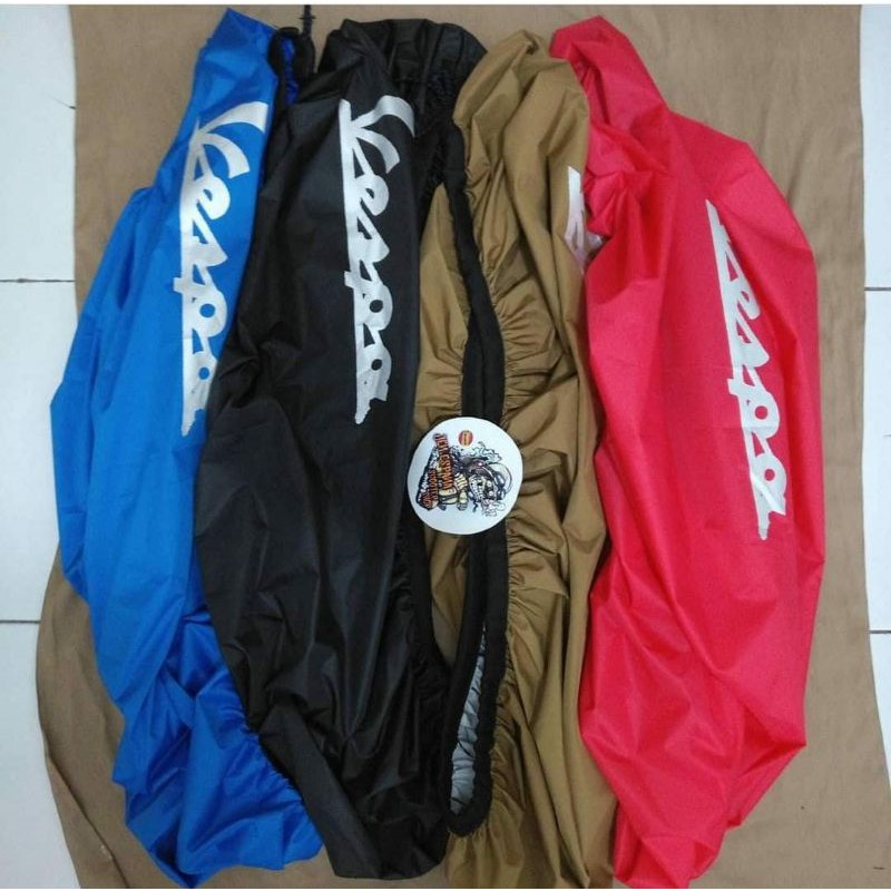 sarung pelindung Jok Vespa / cover Jok Vespa / aksesoris vespa