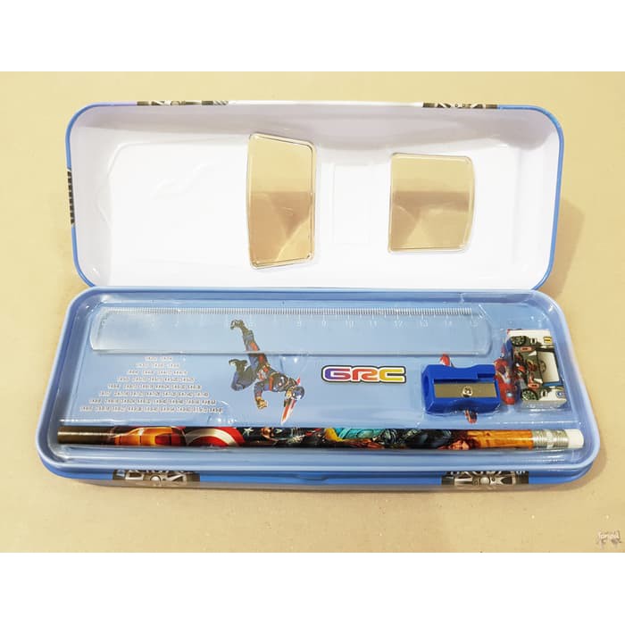 

Laris Tempat Pensil 3D Mobil / Paket ATK Karakter Kotak Besi Timbul Emboss Keren