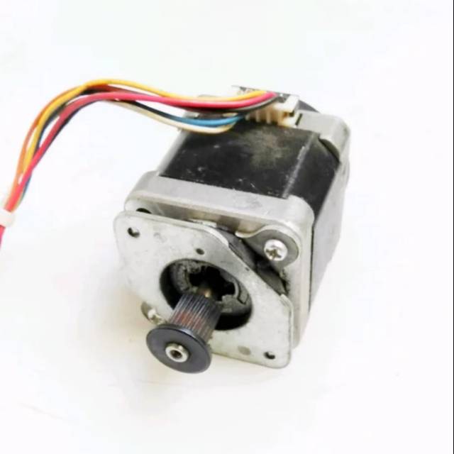 stepper motor sanyo denki 123K38200 Type 103-594-05XD02 0.9 deg