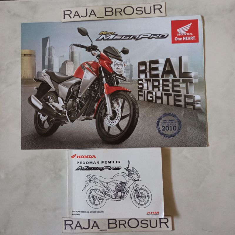 Buku pedoman pemilik/manual book + Poster brosur katalog leaflet Honda MegaPro 2010 1Set