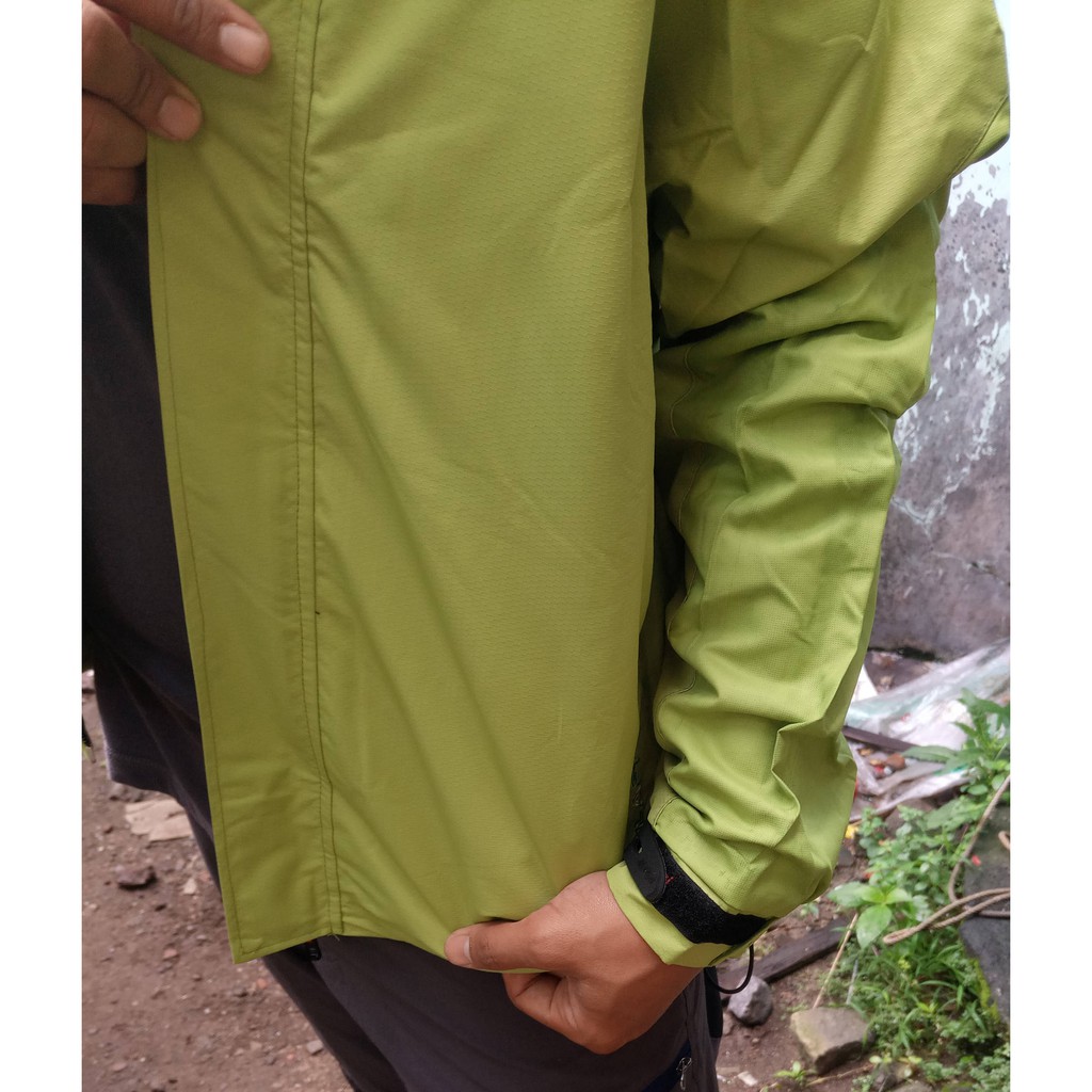 Jaket gunung REI outdoor - Jaket Outdor AREI adventure Trilaft x2