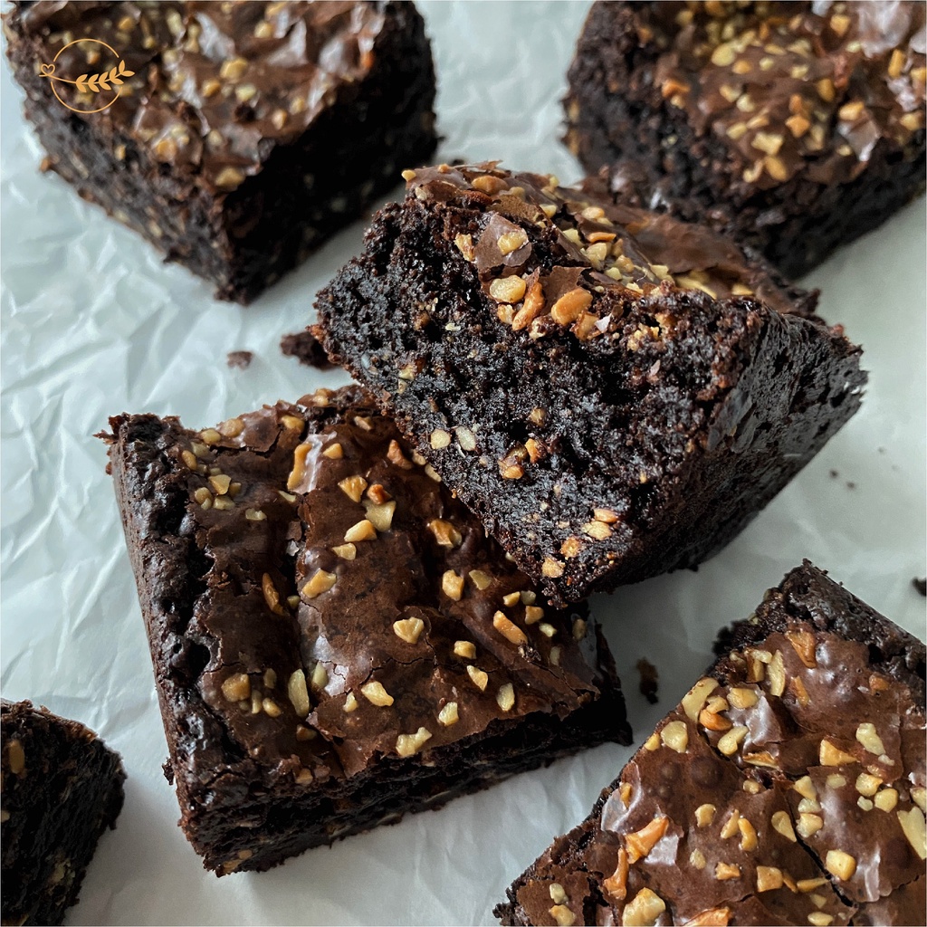 

Cashew Fudgy Brownies