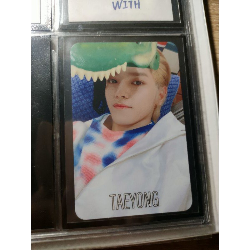 BOOKED - Taeyong Loveholic C ver.