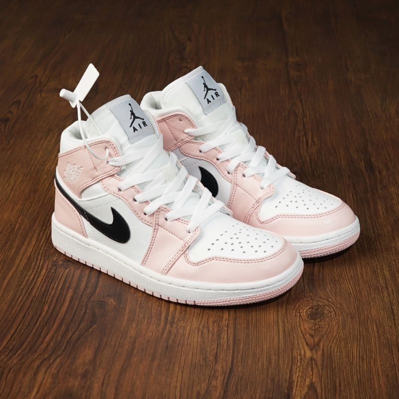 Sepatu jordan 1 mid barely rose pink