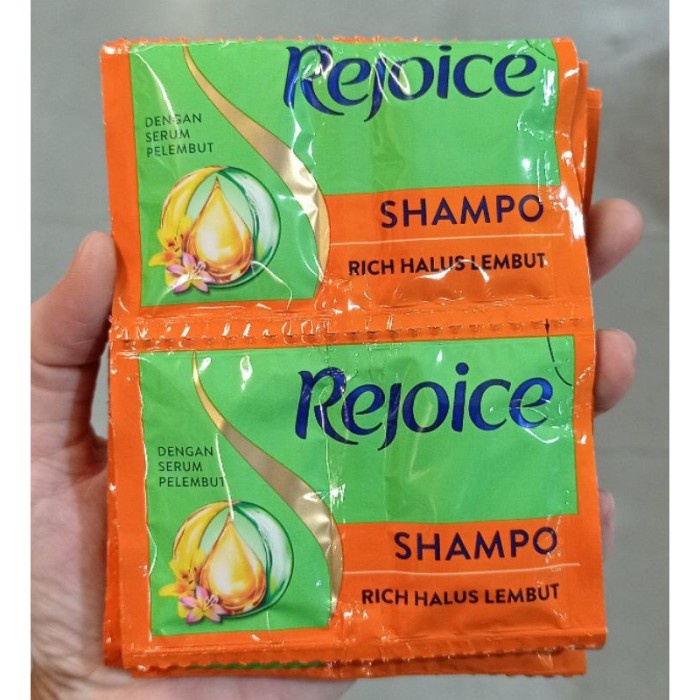 Shampo Rejoice Rich renteng(12 sachet)