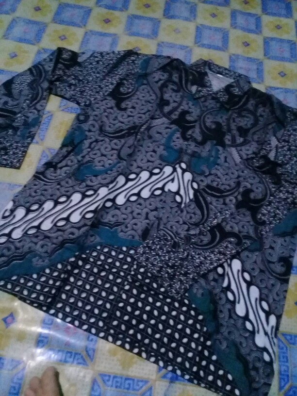 Kemeja Batik Pria Lengan Panjang Size M L Xl Xxl Bswart