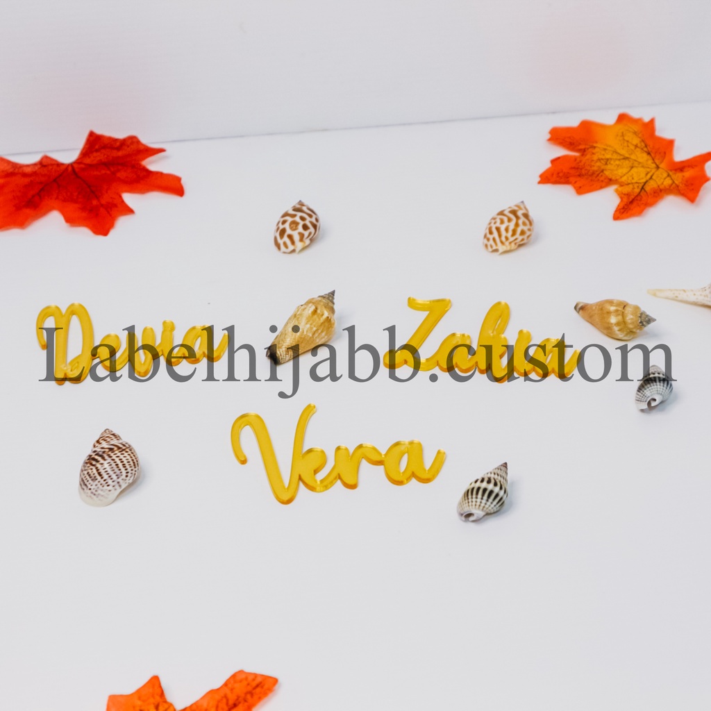 Label Akrilik cutting huruf Hijab
