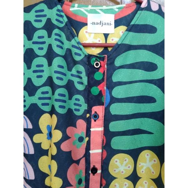 Preloved Tine Nadjani