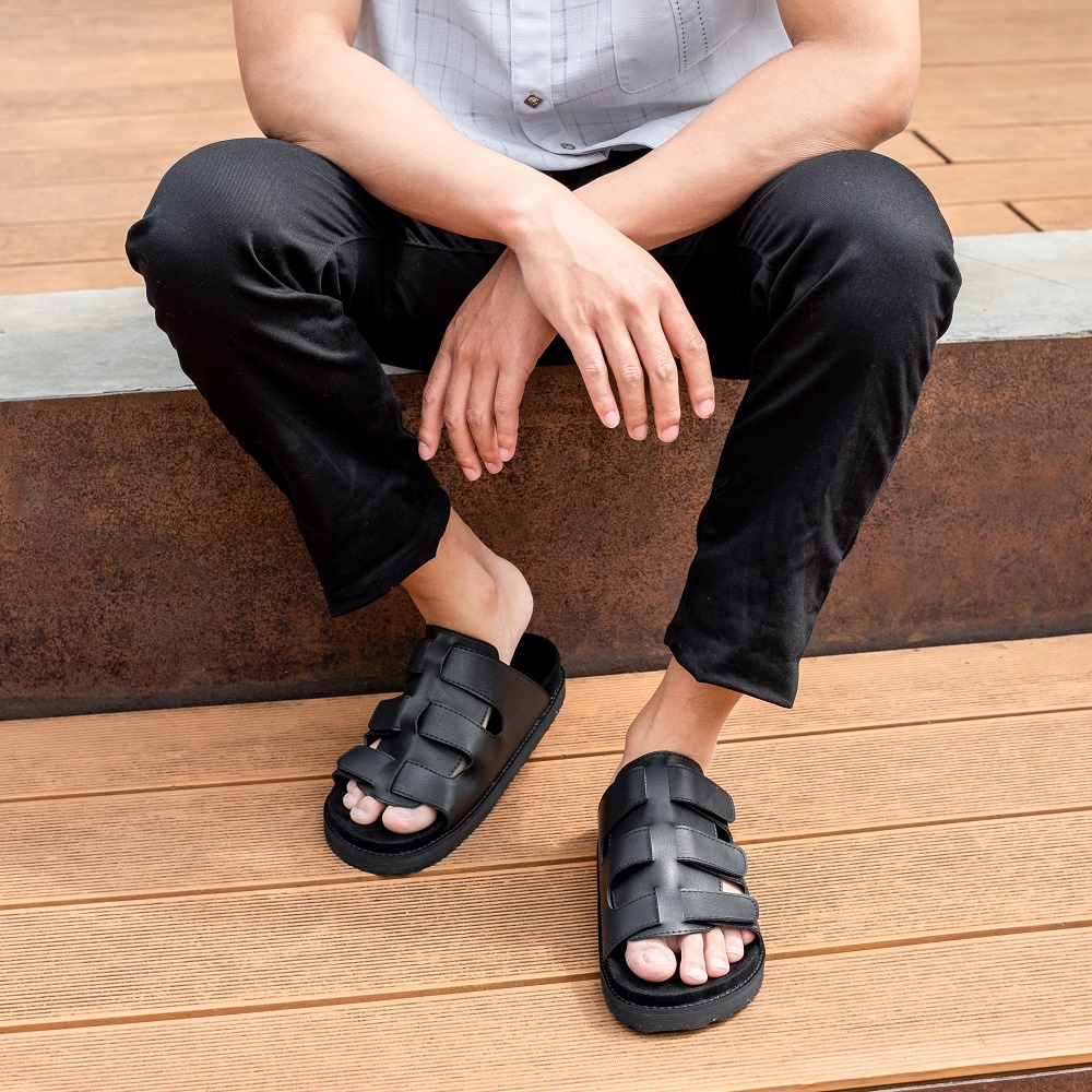 CHAMBER FULL BLACK |ManNeedMe x GFLAMES| Sandal Jepit Pria Casual Sendal Slide ORIGINAL