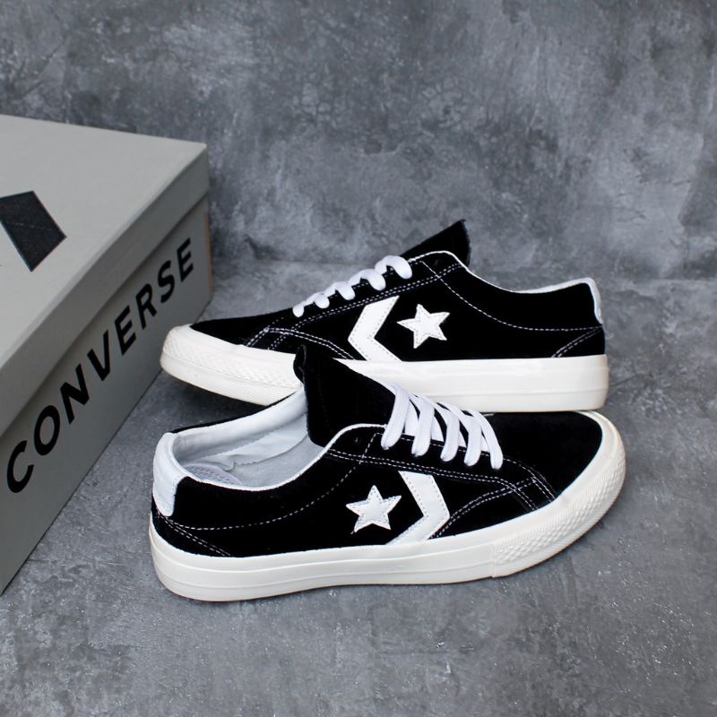 Sepatu Converse Courtland Black White