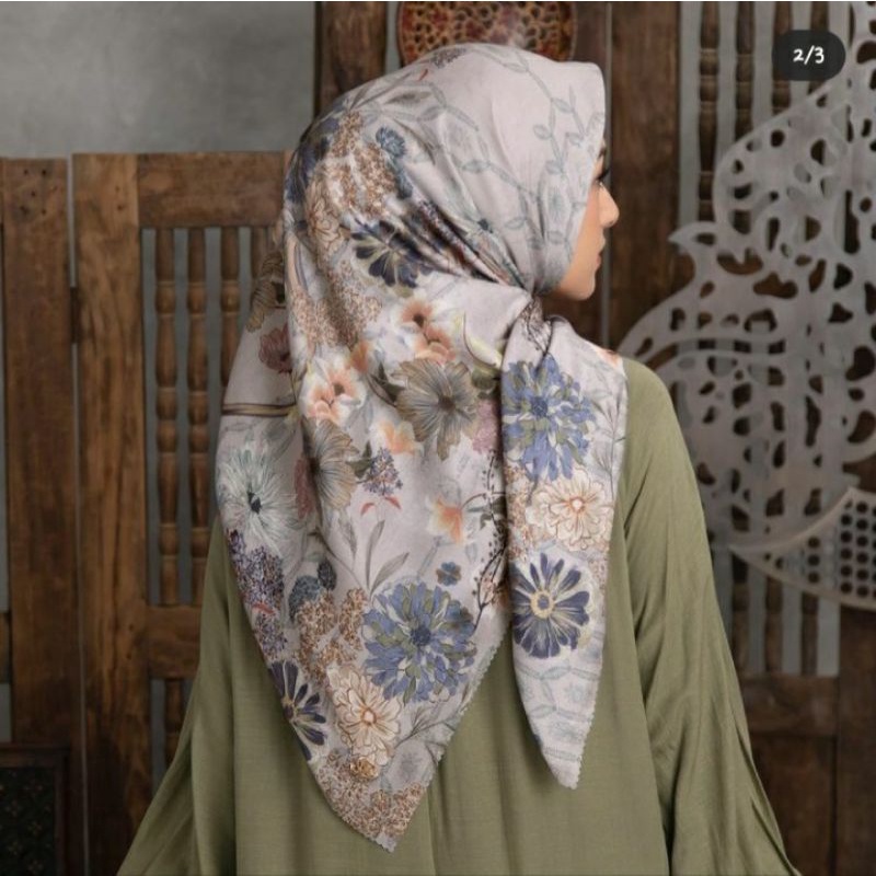 Sandhya Scarf By Heaven Lights