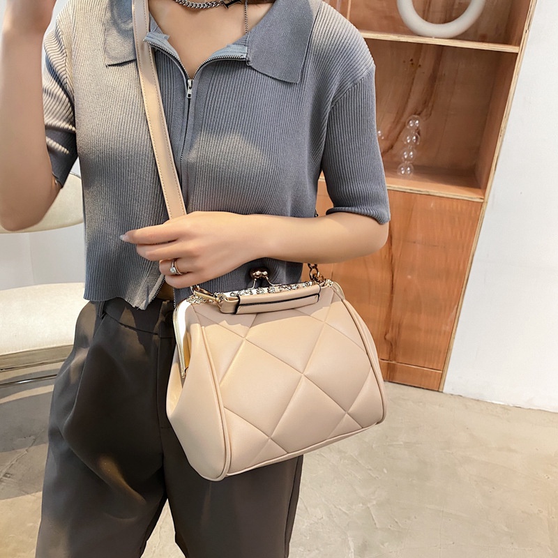 Tas Selempang Wanita Sling Bag Tas Wanita Kekinian Termurah GO7807 Gofashion Tas Fashion Import