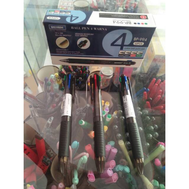 

Bolpen 4 warna