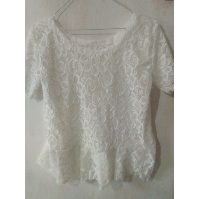 baju atasan brokat putih