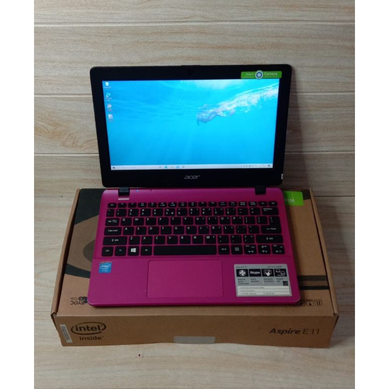 NetbookAcerAspireE11